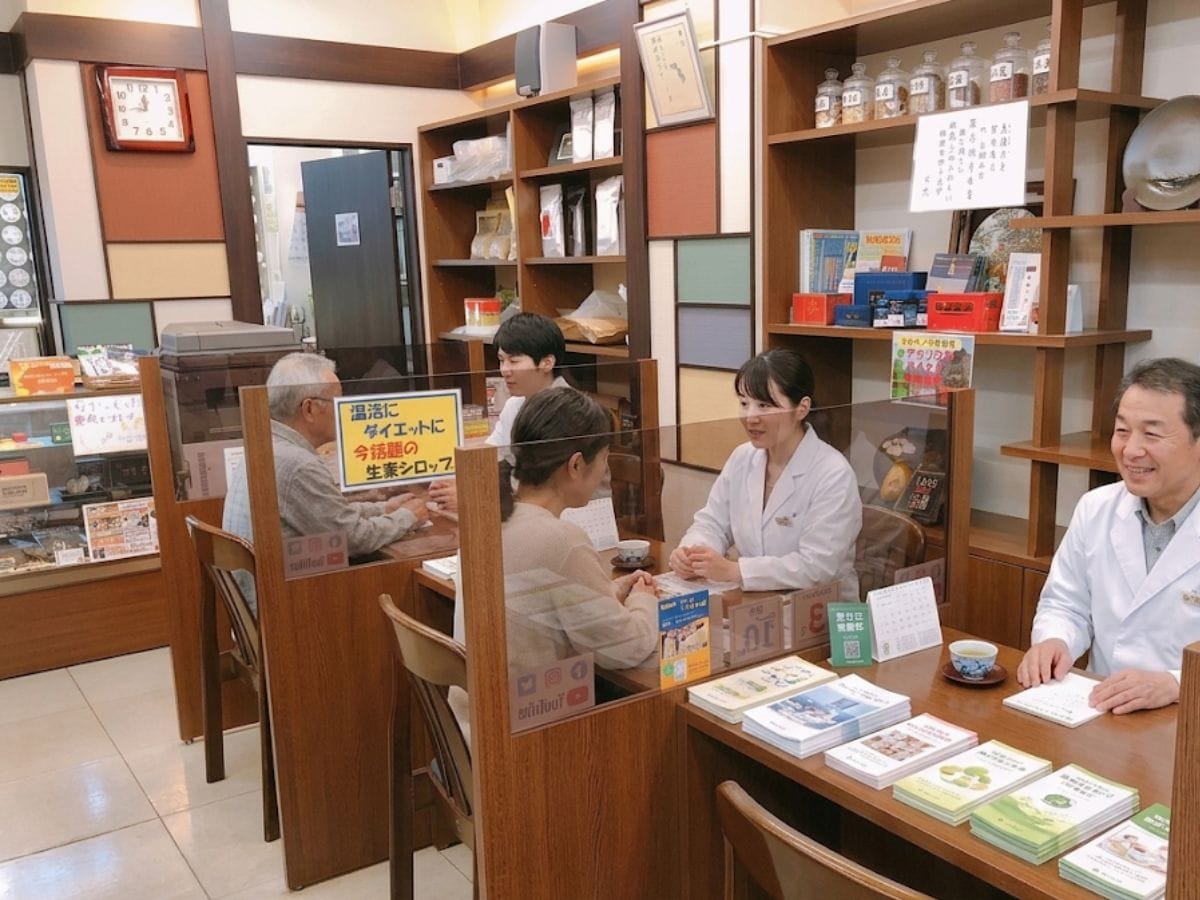 一心堂薬局 大宮店 店内